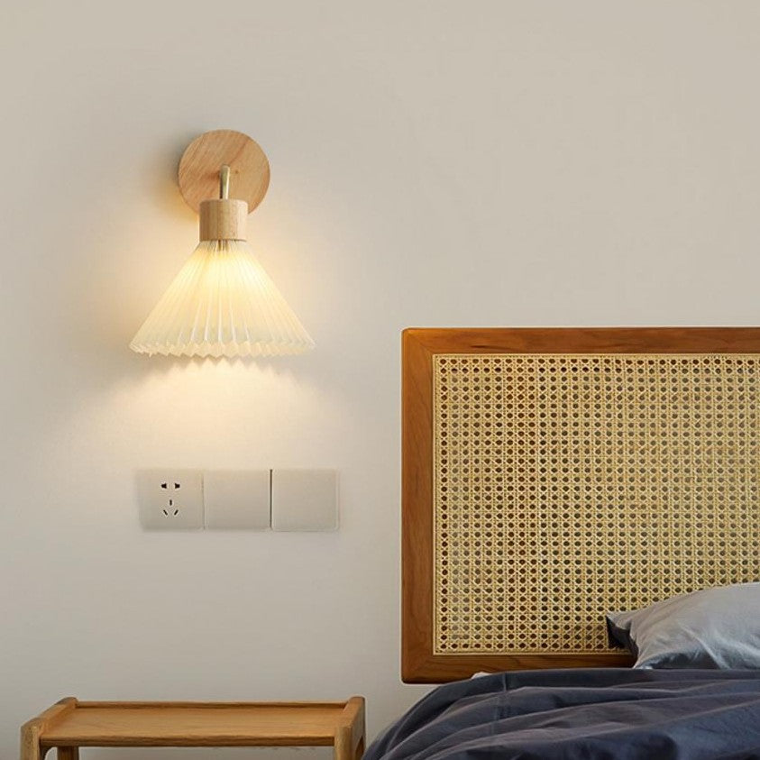 Minimalist Pleated Shade Wall Lamp with Natural Wood Base for Cozy Interiors